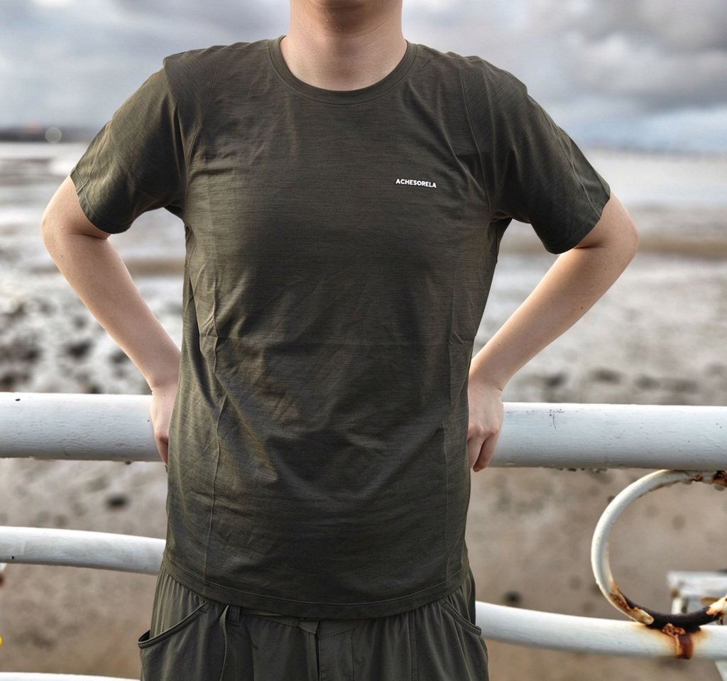 ACHESORELA ELITE Outdoor Quick-Dry Lightweight Men's Crew-Neck T-Shirt